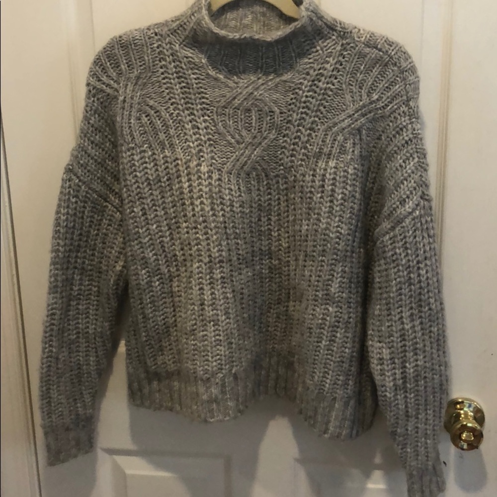 Aerie turtleneck sweater
